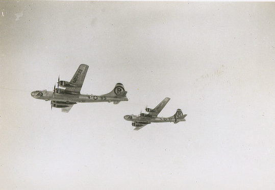 Description: C:\Documents and Settings\Peter Fortune\Desktop\My Web Sites\FortuneArchive\6th_Bombardment_Group_Tinian\Images\BS 40 Planes\CIRCR65 Little Jeff_1.jpg