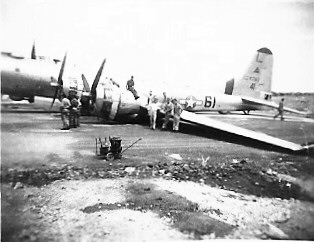 Description: C:\Documents and Settings\Peter Fortune\Desktop\My Web Sites\FortuneArchive\6th_Bombardment_Group_Tinian\Images\BS 40 Planes\LTRI41 CT Yankee_2.jpg
